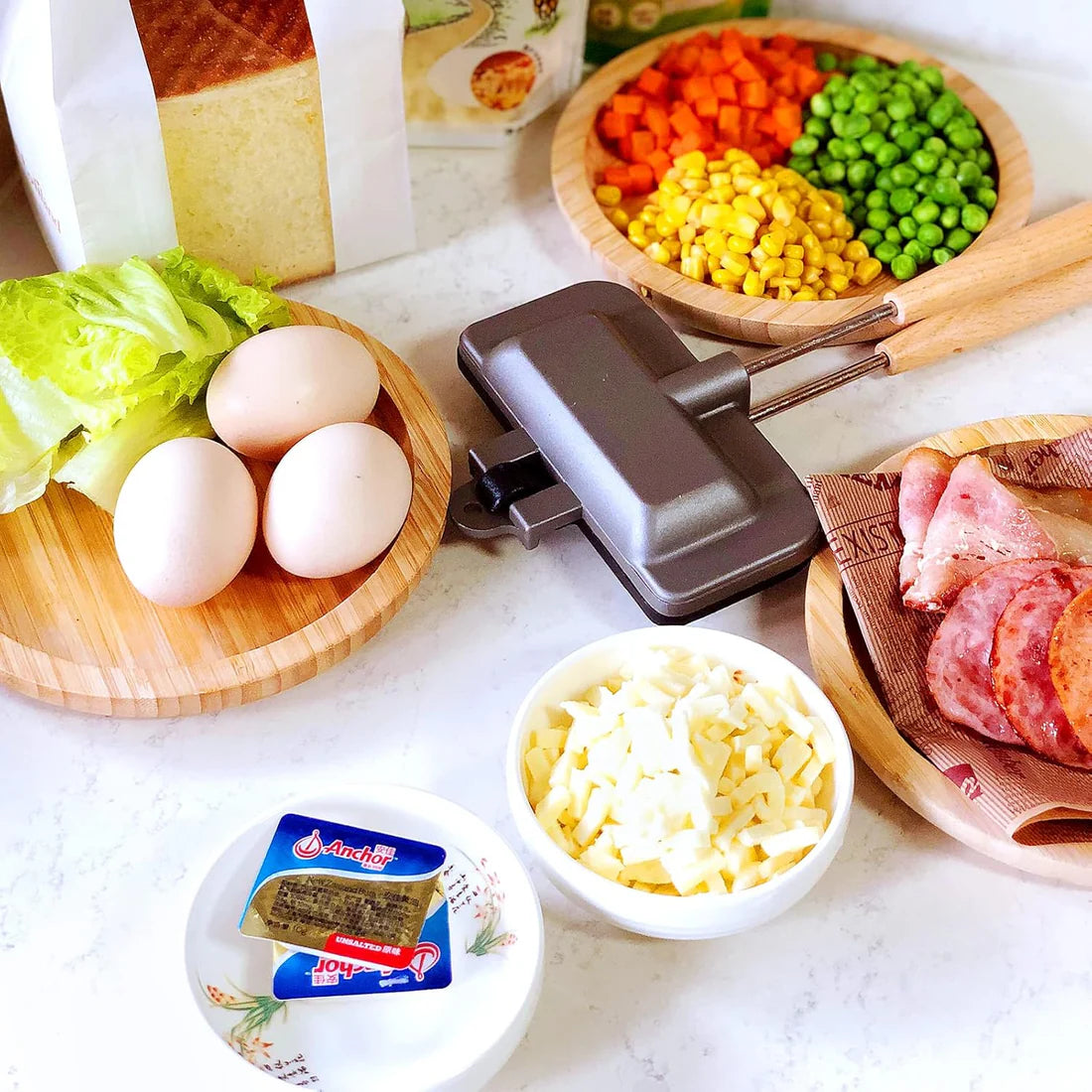 مقلاة سندويشات سهلة التنظيف ومثالية للطهي السريع|✅Easy-Clean Non-Stick Pan for Stuffed Toast & Snacks